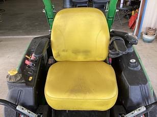 Main image John Deere Z915E 10