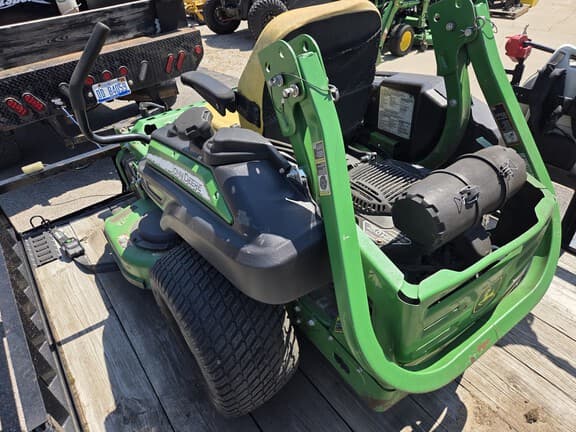 Image of John Deere Z915E equipment image 3