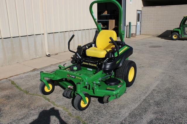 Image of John Deere Z915E equipment image 1