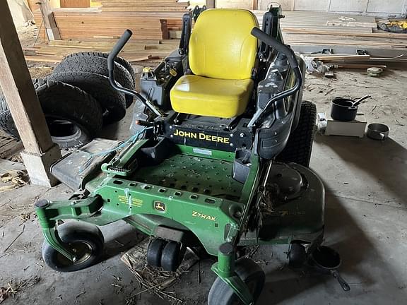 Image of John Deere Z915E Primary image