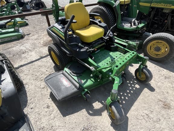 Image of John Deere Z915E equipment image 1