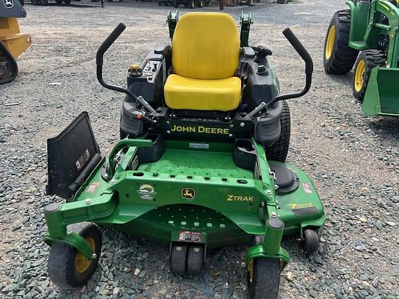 Image of John Deere Z915E equipment image 1