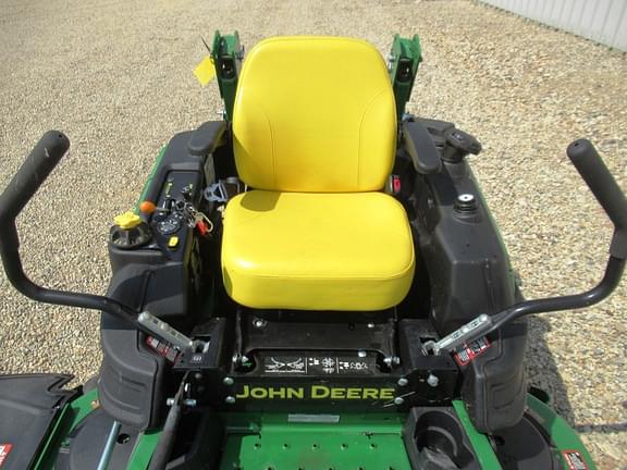 Image of John Deere Z920M equipment image 3