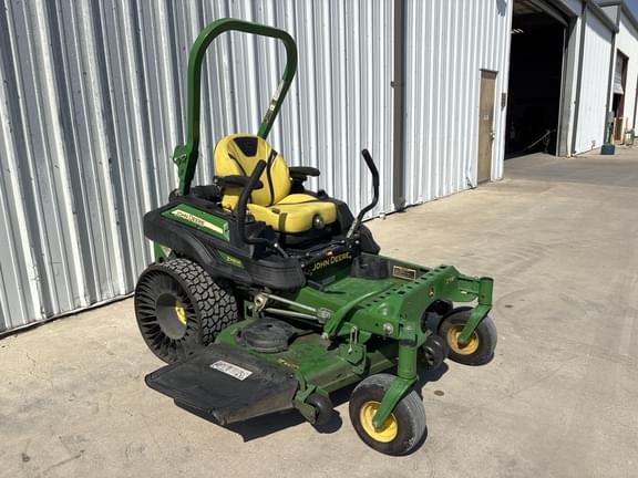 Image of John Deere Z925M equipment image 2