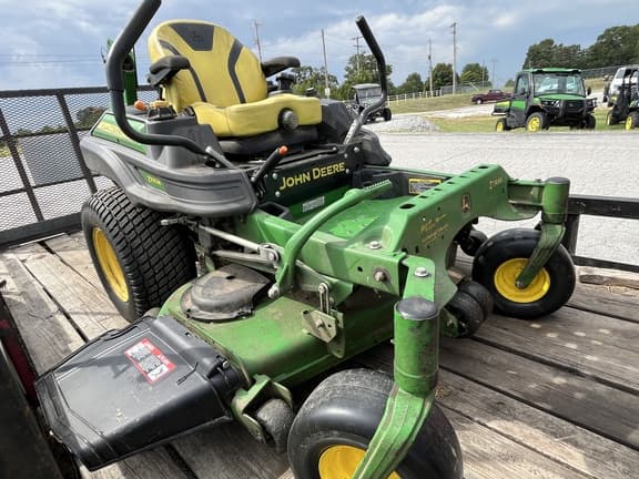 Image of John Deere Z930M equipment image 1