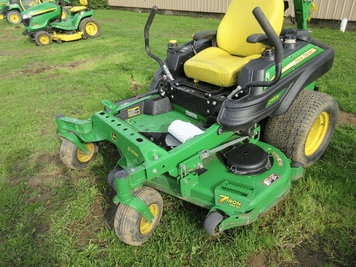 Main image John Deere Z930M