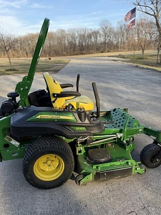 Image of John Deere Z930M equipment image 3