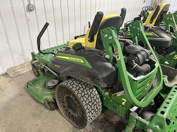 Image of John Deere Z930M equipment image 1