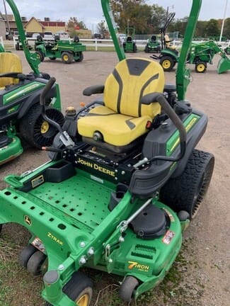 Main image John Deere Z930M