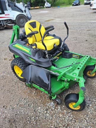 Image of John Deere Z930M equipment image 3