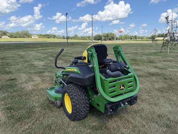 Image of John Deere Z930M equipment image 3