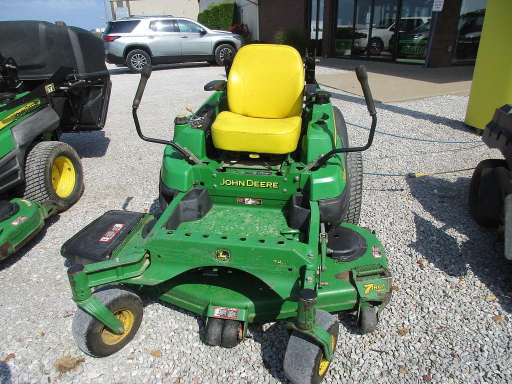 Image of John Deere Z930M Image 0