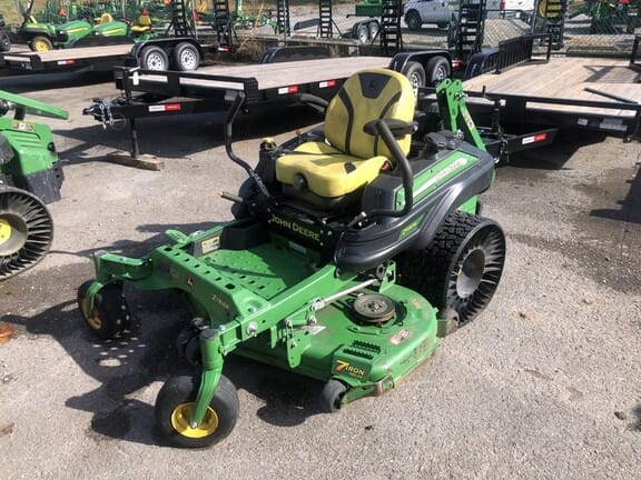 Main image John Deere Z930M