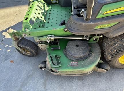 Image of John Deere Z930M equipment image 4