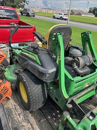 Image of John Deere Z930M equipment image 1