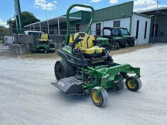 Image of John Deere Z930M equipment image 1