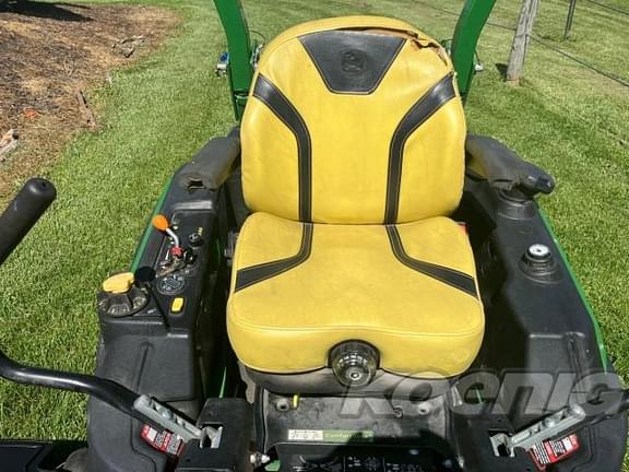 Image of John Deere Z930M equipment image 4