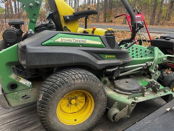 Image of John Deere Z930M equipment image 2