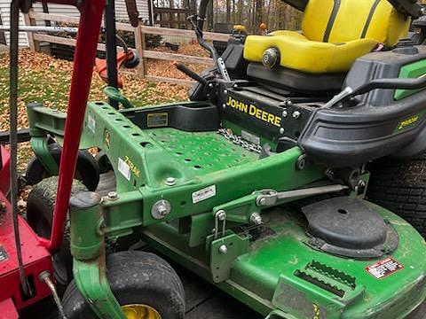 Image of John Deere Z930M equipment image 1