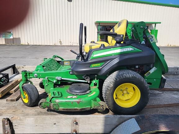 Image of John Deere Z930M equipment image 3