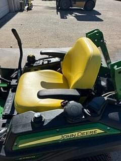 Image of John Deere Z930M equipment image 4