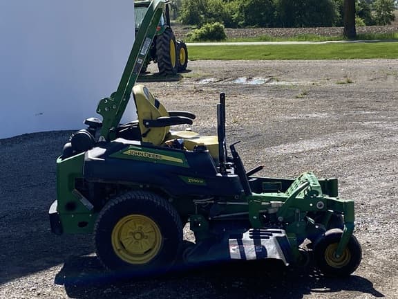 Image of John Deere Z930M equipment image 1