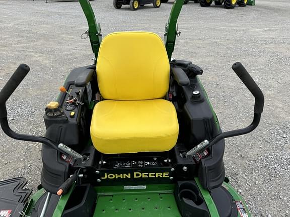 Image of John Deere Z930M equipment image 4