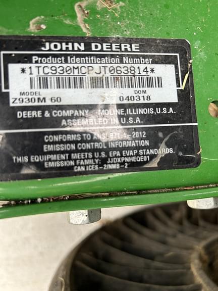 Image of John Deere Z930M equipment image 3