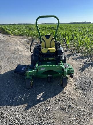 Image of John Deere Z930R equipment image 1