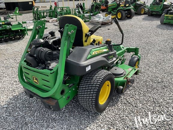 Image of John Deere Z930R equipment image 2