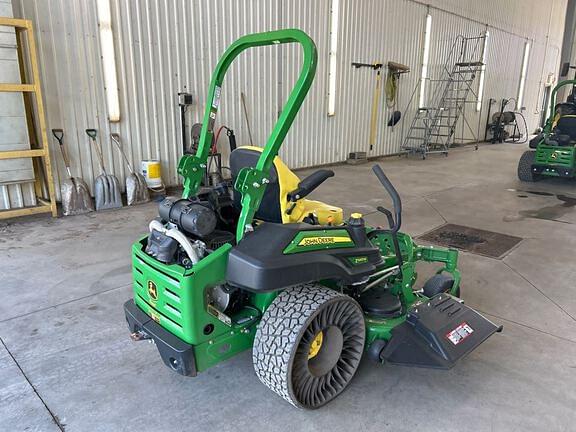 Image of John Deere Z945M equipment image 4