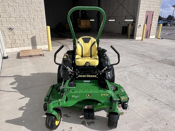 Image of John Deere Z945M equipment image 3