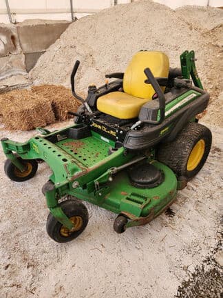 Image of John Deere Z945M Image 1