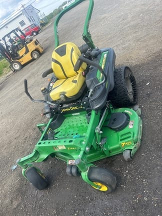 2018 John Deere Z945M Equipment Image0