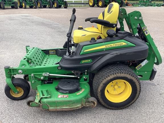 Image of John Deere Z950R equipment image 2