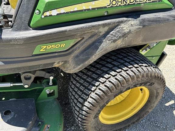 Image of John Deere Z950R equipment image 2