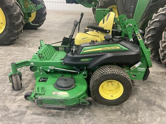 Image of John Deere Z950R equipment image 1