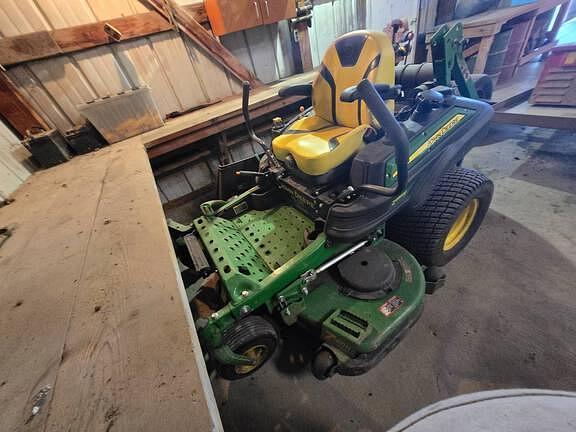 Image of John Deere Z955M equipment image 2