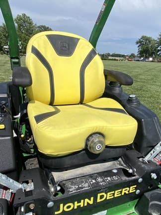 Image of John Deere Z960M equipment image 4