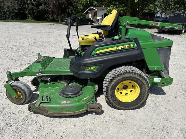 Image of John Deere Z997R equipment image 2