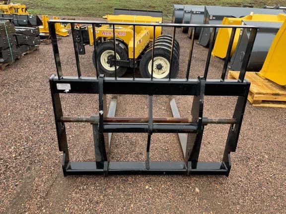 Image of JRB Pallet Forks equipment image 2