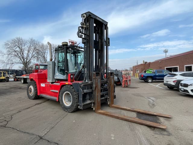 Image of Kalmar DCG 120-12 equipment image 2