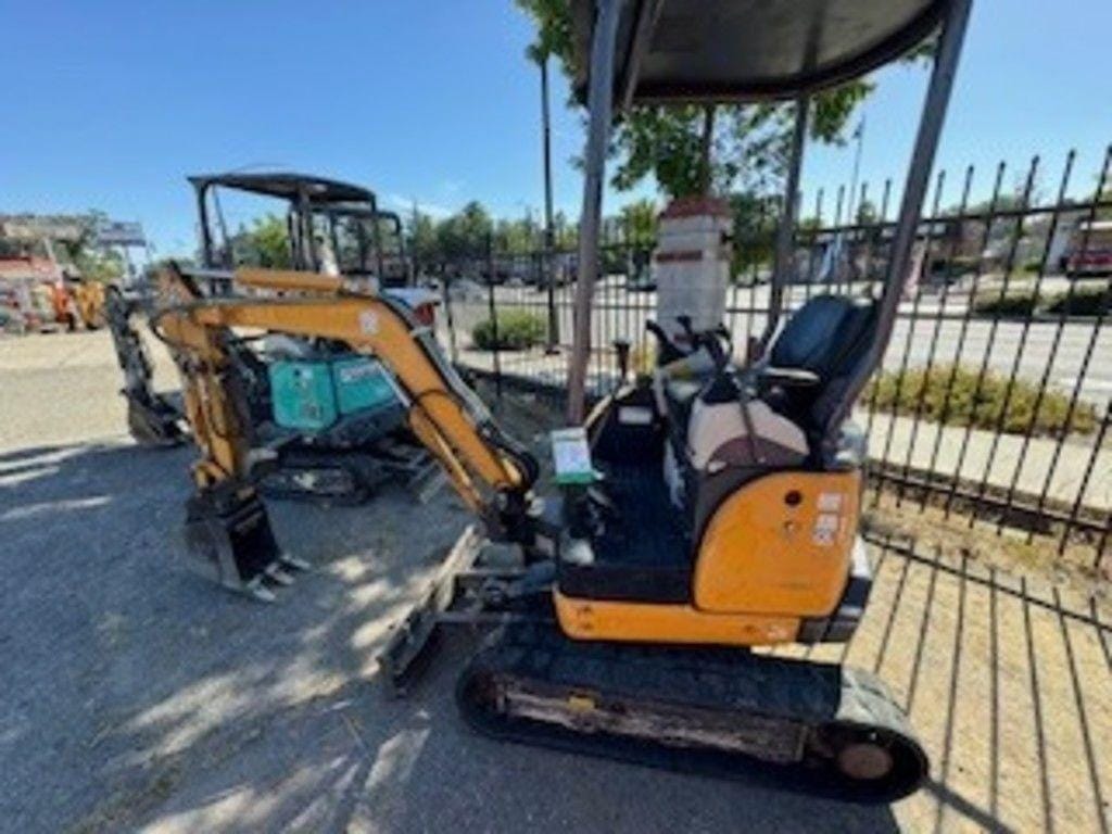 2018 Kato HD17VXE Equipment Image0