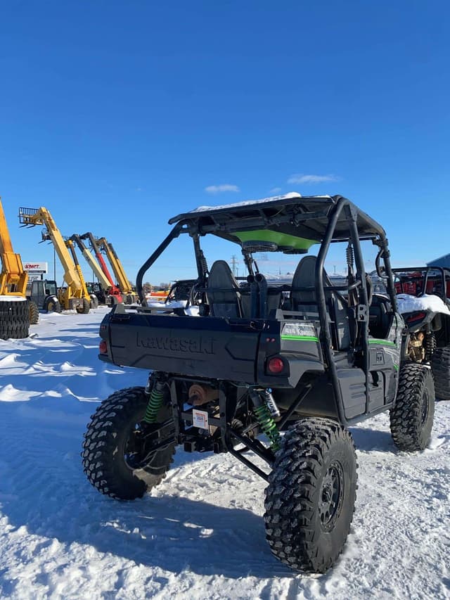 Image of Kawasaki Teryx LE equipment image 2