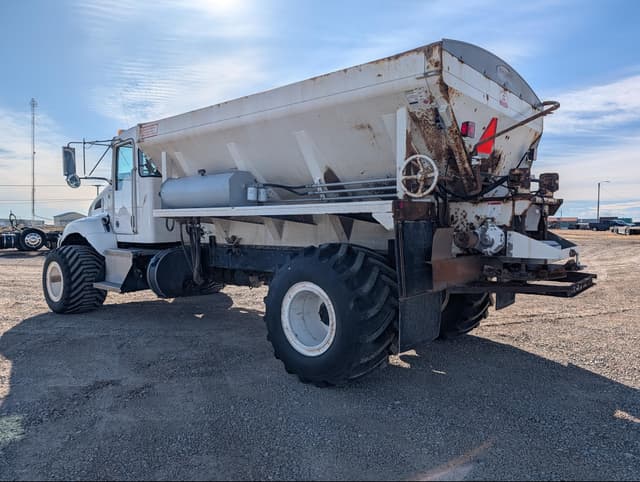 Image of Kenworth T370 equipment image 4