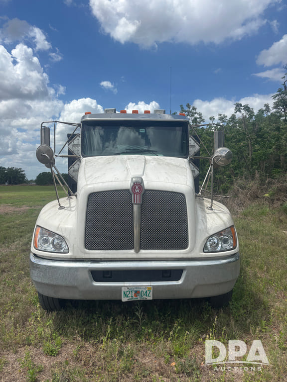 2018 Kenworth T370 Equipment Image0