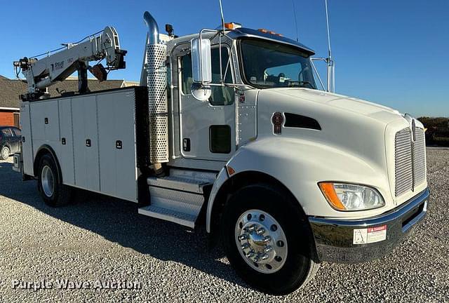 Image of Kenworth T370 equipment image 2