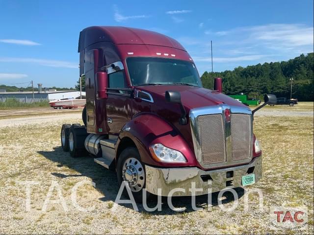 Image of Kenworth T680 equipment image 2