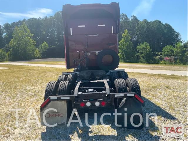 Image of Kenworth T680 equipment image 3