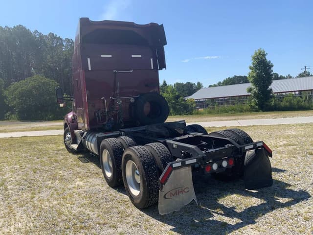 Image of Kenworth T680 equipment image 4